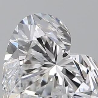 Herzschliff Diamant 0.90 Karat, Farbe F, Reinheit VVS2, für einen Goldring zu Taufe kaufen G31XE48