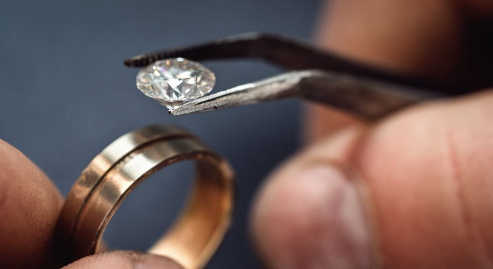 Trauring Ehering mit Diamant fassen