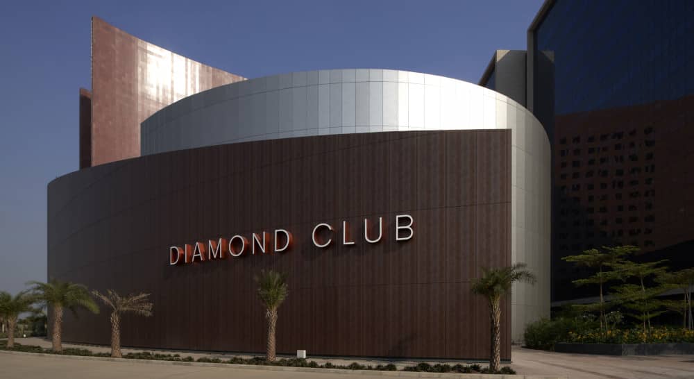 Diamond Club an der Diamantbörse in Surat, Indien
